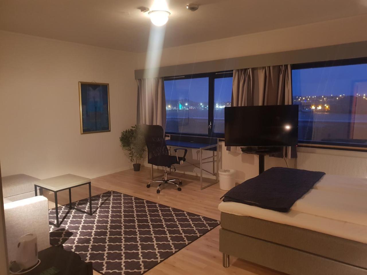 Отель Vardo Hotel Вардё